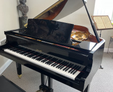 Ritmüller 5'3 baby grand, polished ebony